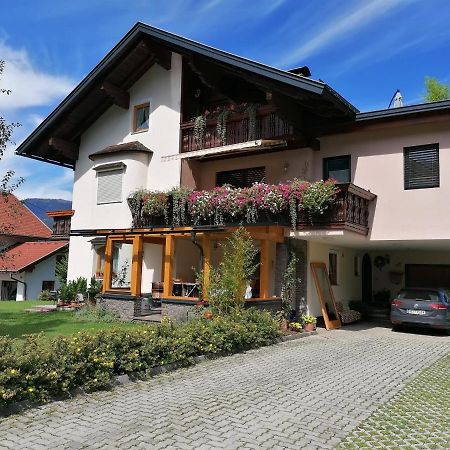 Nikolaus Und Evelyn Astner, Ferienwohnungen Tropolach Exterior photo